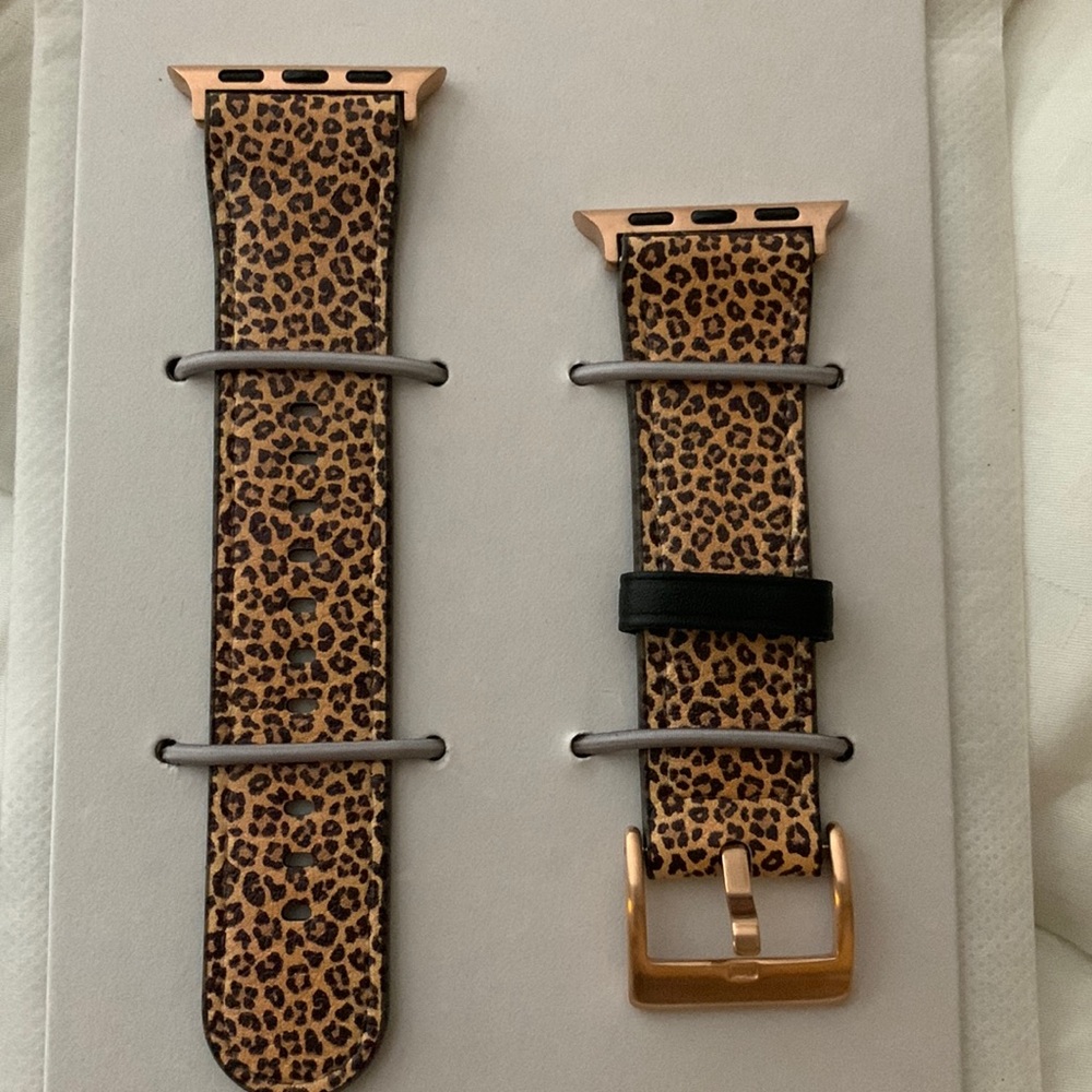 Brand new! Leopard print leather Apple Watch band! With rose gold lugs! 38mm
